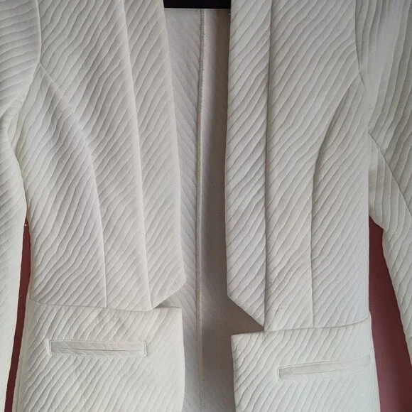 Open Front Blazer - Picture 3 of 6